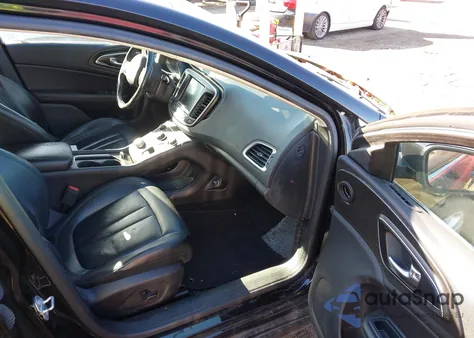 2017 Chrysler 200 Limited Platinum z USA, uszkodzony, nr VIN 1C3CCCAB1HN512052